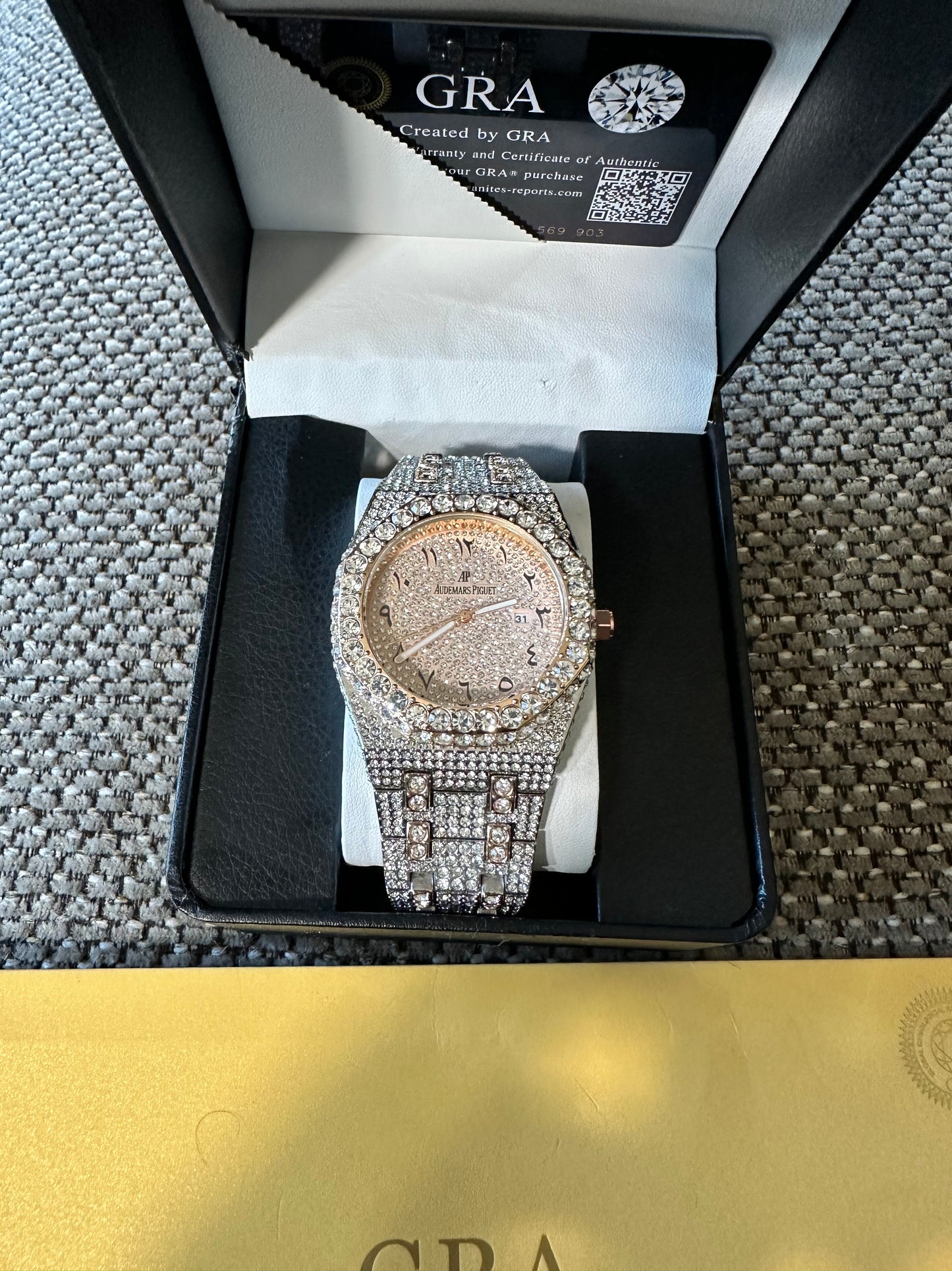 (Copy) Moissanite AP Fully Bust Down GRA certified / rose gold